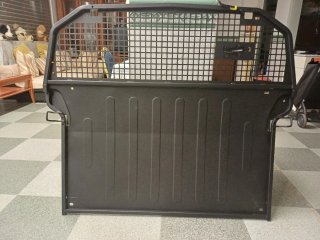 Se vende separador de carga.