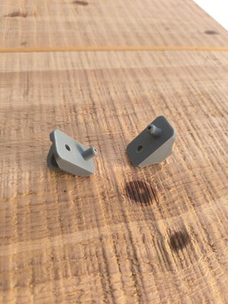 2 Clips para Parasol Skoda Octavia