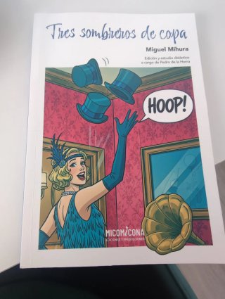 Tres sombreros de copa