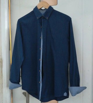 Camisa de manga larga azul