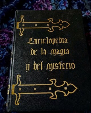 Enciclopedia de la Magia y del Misterio Tomo 1