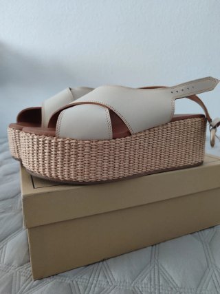 Sandalias Latouche Plataforma Beige/Marrón T.38