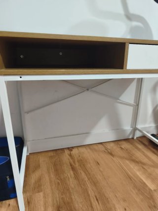 Escritorio o Tocador Madera y Metal