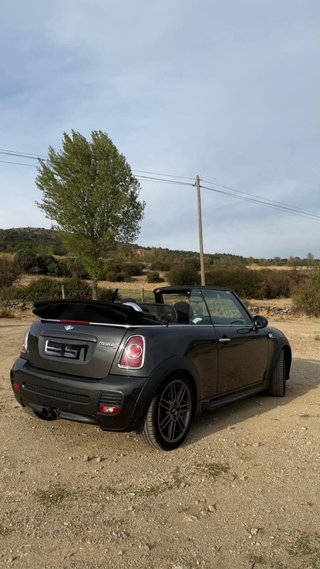 MINI Cooper 2011