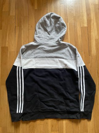 Sudadera Adidas Gris, Blanca y Negra