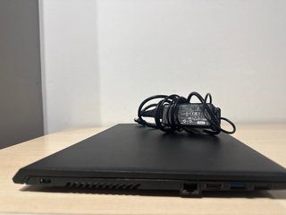 Portátil Lenovo V110 Intel Core i5 · 15,6”