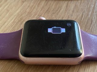 Apple Watch Series 2 38mm Morado