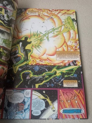 DC Comics JLA: Nuevo orden nundial