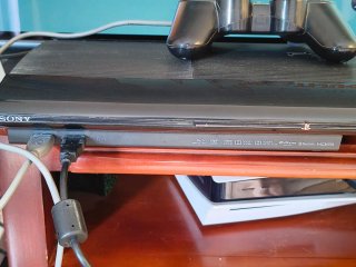 PS3 Slim 500GB con mandos