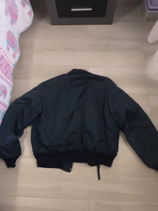 Cazadora Alpha Industries verde