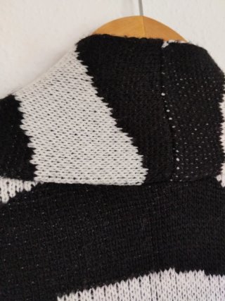 Chaqueta de punto estampado cebra