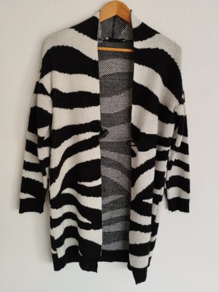 Chaqueta de punto estampado cebra