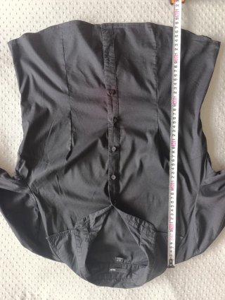 Camisa negra manga 3/4