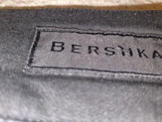 Lote 2 Pantalones Pirata Bershka Talla 40