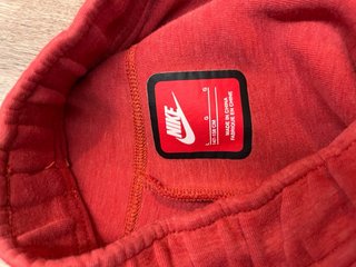 Nike Tech Fleece Pantalones Deportivos Rojos