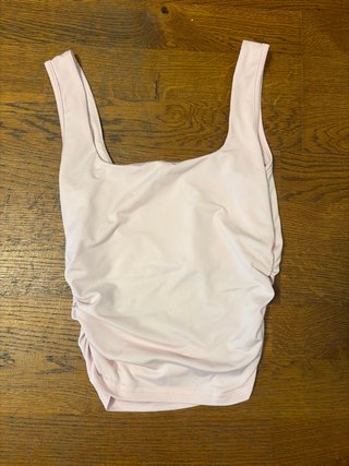 Top Rosa con Fruncido Lateral