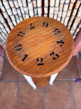 Antigua peana madera