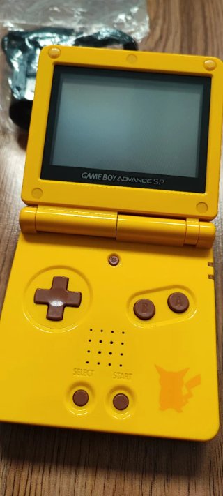Game Boy Advance SP Pikachu