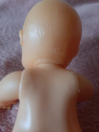 Muñeco Barriguitas Pelón de Famosa