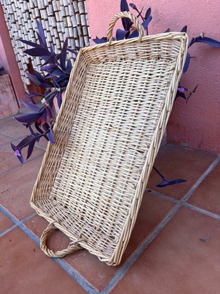 Antigua cesta mimbre