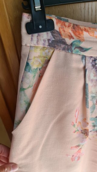 Pantalone palazzo floreale rosa