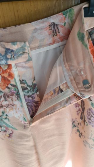 Pantalone palazzo floreale rosa