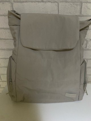 Mochila acolchada beige/gris