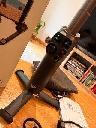 Estabilizador DJI Osmo Mobile 7P