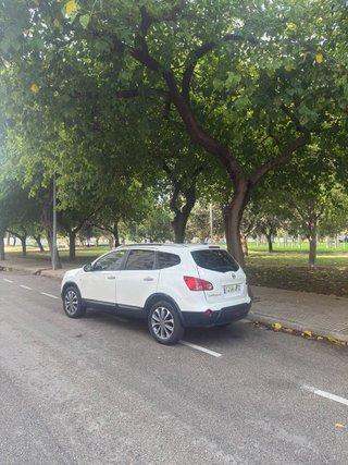 Nissan Qashqai+2 2009