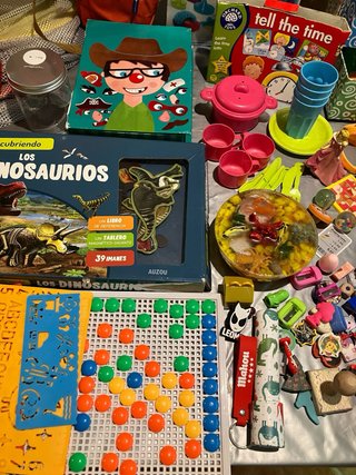 Lote de juguetes variados