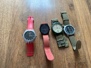 Lote de 4 Relojes de Pulsera