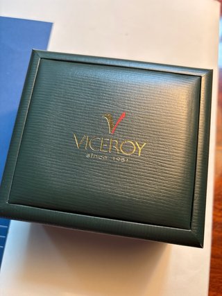 Reloj Viceroy Dorado y Plateado