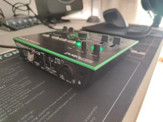 Roland VT-3 Voice Transformer