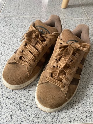 Adidas Campus, talla 38, color marrón