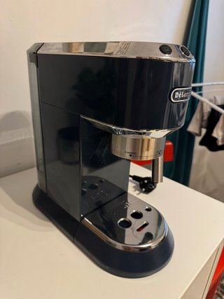Cafetera DeLonghi Dedica Style Azul