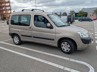 Citroen Berlingo con cama