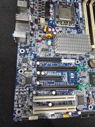 Placa Base de HP Z400 Workstation + procesador