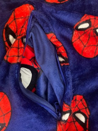 Pijama cojín de Spiderman