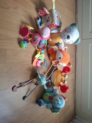Lote juguetes bebé peluches varios