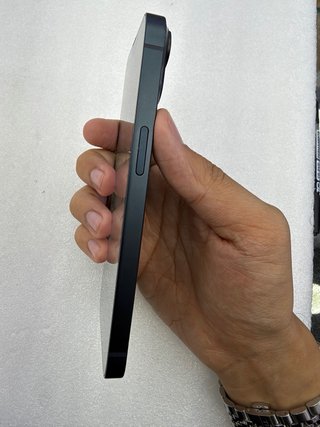 Apple iPhone 14 128GB Midnight