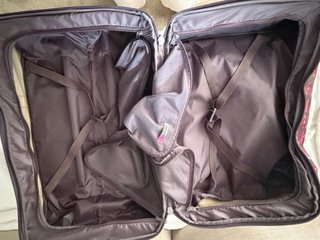Bolsa de viaje con ruedas Roxy 72 lt