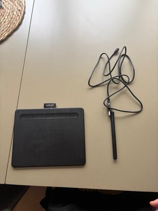 Tableta Gráfica Wacom Intuos Small Bluetooth+lapiz