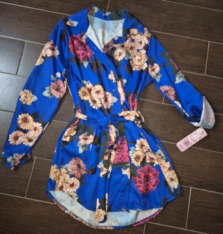 Blusón estampado floral azul