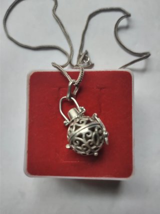 Lámpara ángel plata antiguo con cadena de plata
