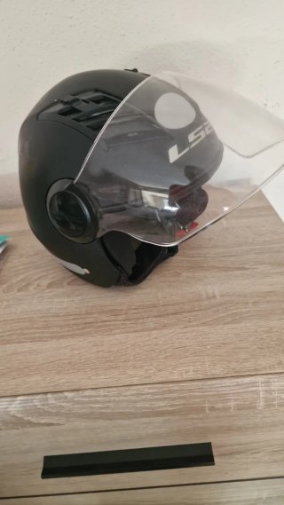 2 Cascos de Moto LS2 y Caberg Talla M