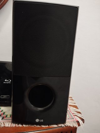 Home Cinema 2.1 LG Blu-ray