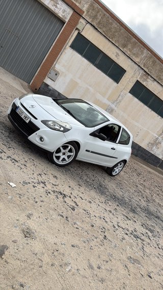 Renault Clio 2012