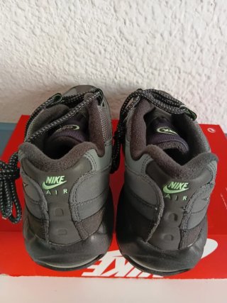 Nike Air Max 95 Negro/Gris