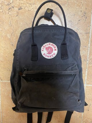 Mochila Fjallraven Kanken Negra ( no replica)