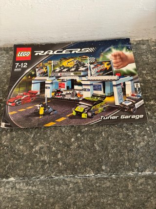 LEGO Racers 8681 Tuner Garage